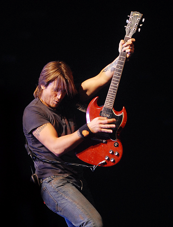Keith Urban at Jiffy Lube Live