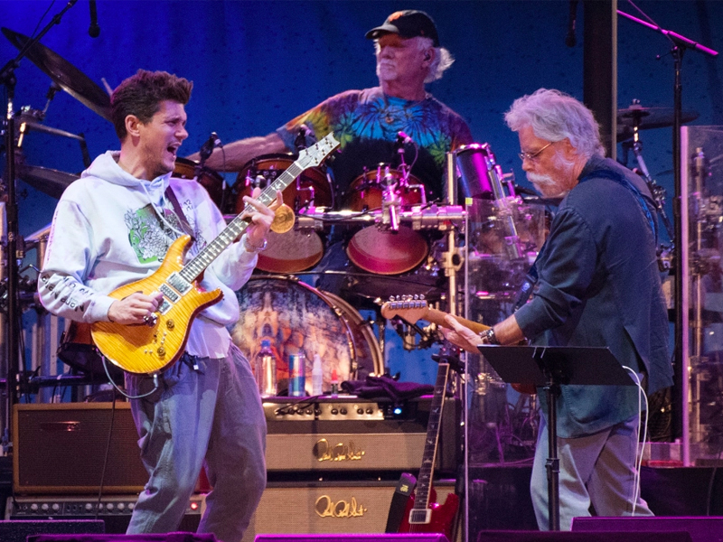Dead & Company at Jiffy Lube Live