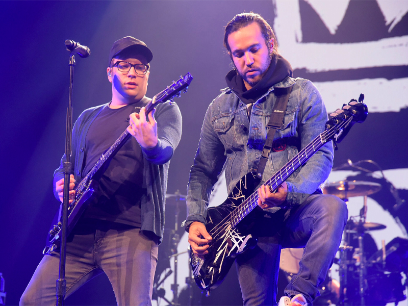 Fall Out Boy, Bring Me The Horizon, Royal and The Serpent & Carr at Jiffy Lube Live