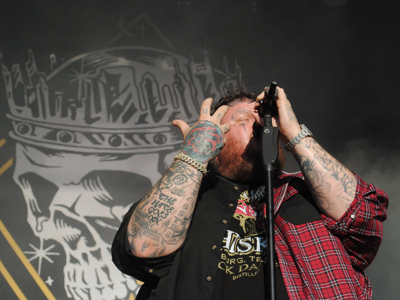 Jelly Roll, Ashley McBryde & Struggle Jennings at Jiffy Lube Live